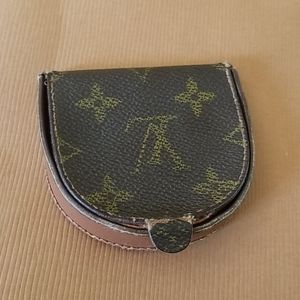 Authentic Louis Vuitton coin purse